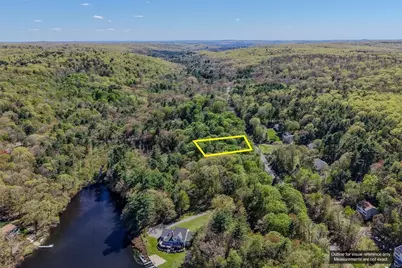 89 Stafford Rd, Wales, MA 01081 - Photo 2