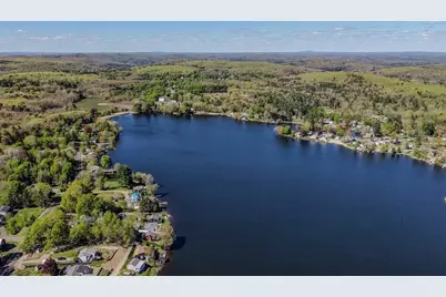 89 Stafford Rd, Wales, MA 01081 - Photo 6