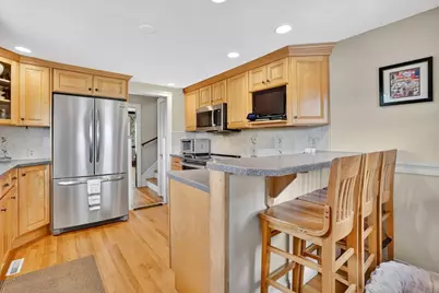 146 Bellevue Ave, Springfield, MA 01108 - Photo 22