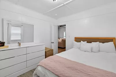 29 Bacheller St, Lynn, MA 01904 - Photo 20