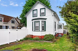 29 Bacheller St, Lynn, MA 01904 - Photo 40