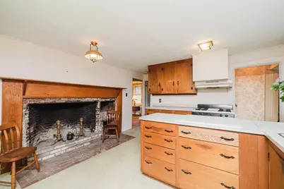83 North Worcester St, Norton, MA 02766 - Photo 12