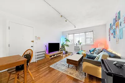 104 Trowbridge St #4, Cambridge, MA 02138 - Photo 2