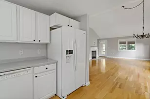 115 Pine Hill Blvd, Mashpee, MA 02649 - Photo 8