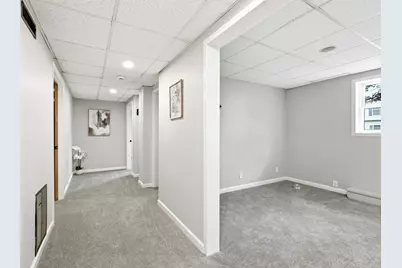 42 Amos Dr, Springfield, MA 01118 - Photo 20