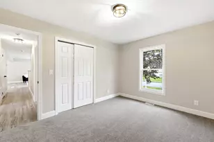 42 Amos Dr, Springfield, MA 01118 - Photo 12