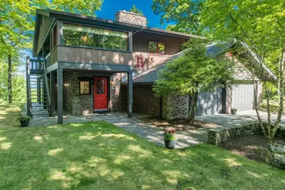10 Cadwell Dr, Wilbraham, MA 01095 - Photo 2