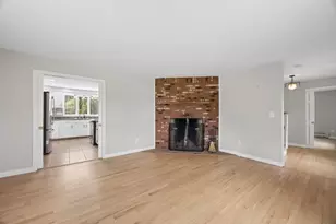 11 Kittredge Rd, Spencer, MA 01562 - Photo 12