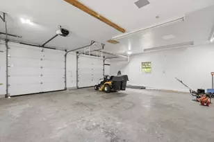 11 Kittredge Rd, Spencer, MA 01562 - Photo 30