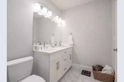 45 L Street #16, Boston, MA 02127 - Photo 18