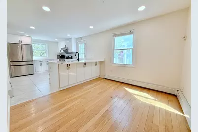 6 Larch St, Boston, MA 02135 - Photo 10