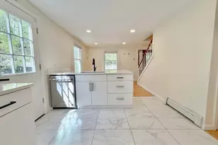 6 Larch St, Boston, MA 02135 - Photo 8