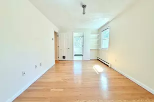 6 Larch St, Boston, MA 02135 - Photo 16