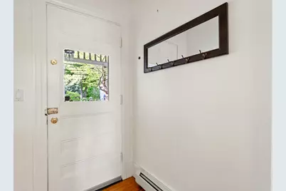 14 Russell St #3, Arlington, MA 02474 - Photo 6