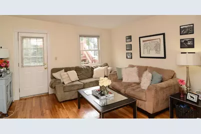 546 East 8th Street #2, Boston, MA 02127 - Photo 2