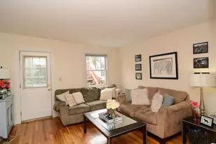 546 E 8th St, Boston, MA 02127 - Photo 2