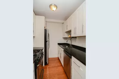 546 East 8th Street #2, Boston, MA 02127 - Photo 20