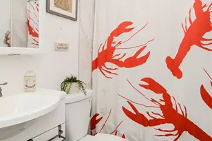 546 E 8th St, Boston, MA 02127 - Photo 12