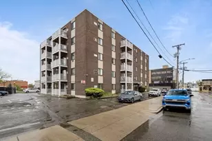 7 Park Ave, Revere, MA 02151 - Photo 14