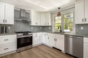 1 Barlow Ln, Mattapoisett, MA 02739 - Photo 12