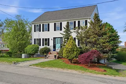 42 Duck Ln, Hull, MA 02045 - Photo 2