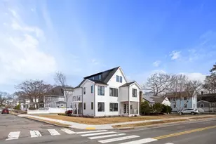 267 River St, Newton, MA 02465 - Photo 18