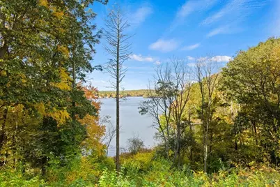 131 Creek St #5, Wrentham, MA 02093 - Photo 4