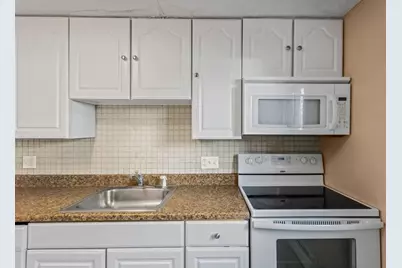 131 Creek St #5, Wrentham, MA 02093 - Photo 6