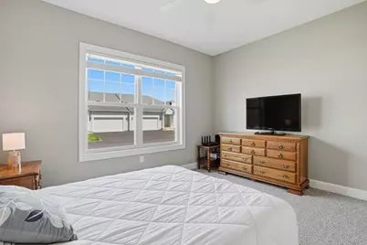 170 Stone Hill Dr #170, Northbridge, MA 01588 - Photo 4