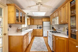 12 Noyes Ave, Mattapoisett, MA 02739 - Photo 22