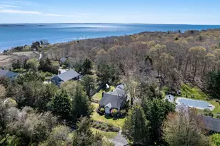 12 Noyes Ave, Mattapoisett, MA 02739 - Photo 1