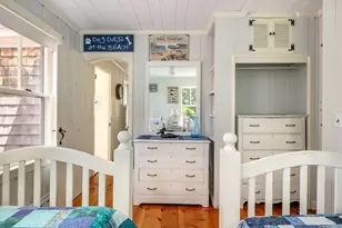12 Noyes Ave, Mattapoisett, MA 02739 - Photo 30