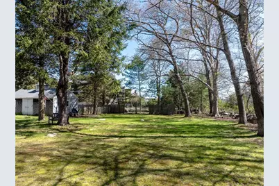 12 Noyes Ave, Mattapoisett, MA 02739 - Photo 38