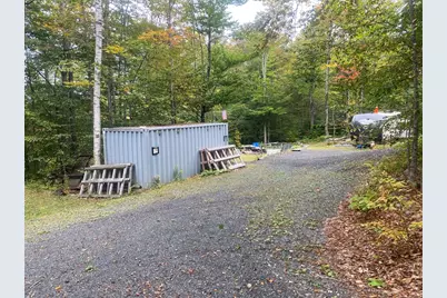 35 Cheyenne St, Heath, MA 01346 - Photo 2