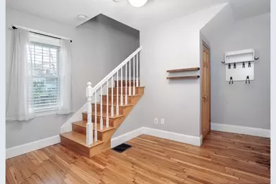 111 Darrow St, Quincy, MA 02169 - Photo 16