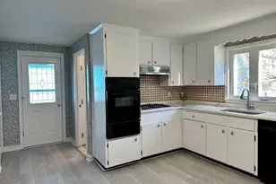 349 Lagrange St, Boston, MA 02132 - Photo 4