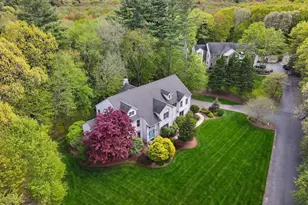 10 Timber Ledge Dr, Holliston, MA 01746 - Photo 2