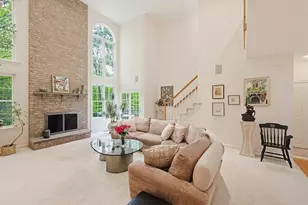 10 Timber Ledge Dr, Holliston, MA 01746 - Photo 16