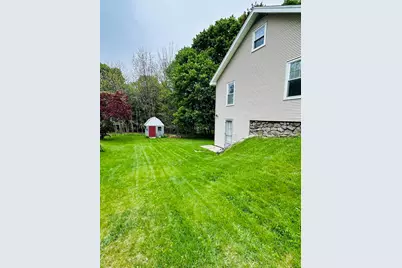 10 Park St, Auburn, MA 01501 - Photo 6