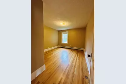 10 Park St, Auburn, MA 01501 - Photo 8