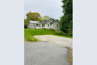 10 Park St, Auburn, MA 01501 - Photo 2