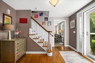 6 Teresa Cir, Franklin, MA 02038 - Photo 2