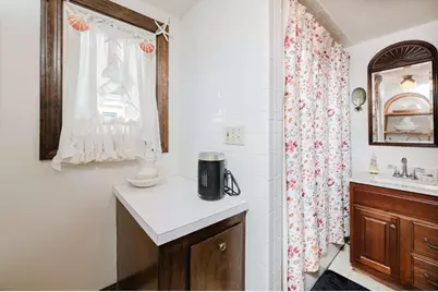 41 Capitol St, New Bedford, MA 02744 - Photo 20