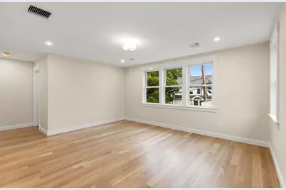 45 Maplewood #45, Watertown, MA 02472 - Photo 22