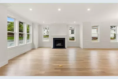 45 Maplewood #45, Watertown, MA 02472 - Photo 8