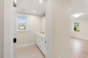 45 Maplewood, Watertown, MA 02472 - Photo 24