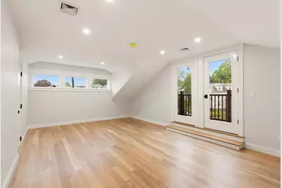 45 Maplewood #45, Watertown, MA 02472 - Photo 28