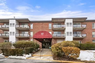 57 Broadlawn Park #11B, Boston, MA 02467 - Photo 4