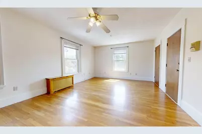 22 Summer Ave #3, Waltham, MA 02452 - Photo 2