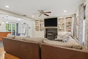 97 Carroll Hill Rd, Charlton, MA 01507 - Photo 4